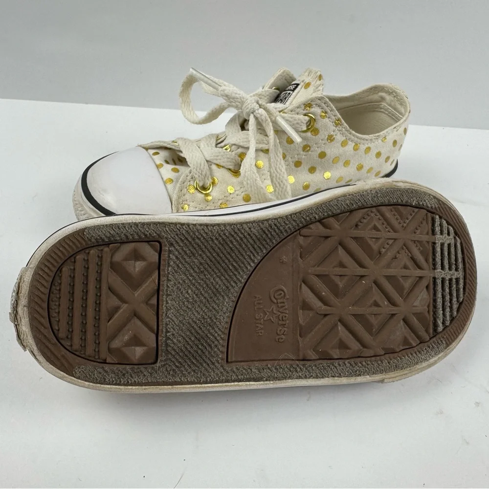 Converse Chuck Taylor Kids White Sneakers with Gold Dots size 9